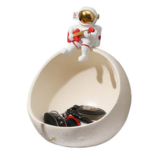 Load image into Gallery viewer, Astronaut Music Planet Storage
