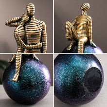 Load image into Gallery viewer, Abstract Explorer Sculpture