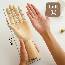 Load image into Gallery viewer, Wooden Hand Figurines