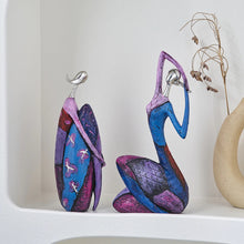 Load image into Gallery viewer, Abstract Cultural Woman Sculpture