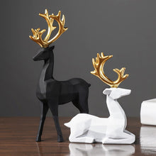 Load image into Gallery viewer, Geometric Reindeer Sculptures