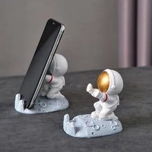 Load image into Gallery viewer, Astronaut Phone Holder