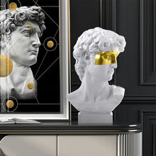 Load image into Gallery viewer, Renaissance Gold Accent Statue