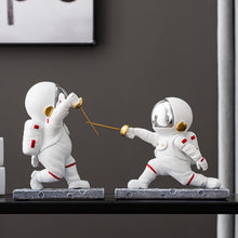Load image into Gallery viewer, Fencing Astronaut