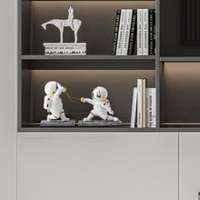 Load image into Gallery viewer, Fencing Astronaut