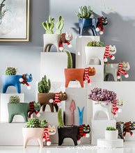 Load image into Gallery viewer, Animated Cat Ceramic Vase