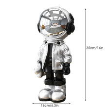 Load image into Gallery viewer, Street Art Astronaut