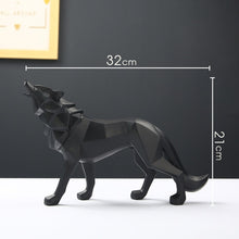 Load image into Gallery viewer, Geometric Wolf Figurines