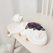 Load image into Gallery viewer, Bloomy Cat
