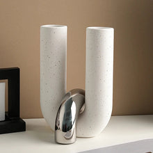 Load image into Gallery viewer, Golden Pause™ Sculptural Vase
